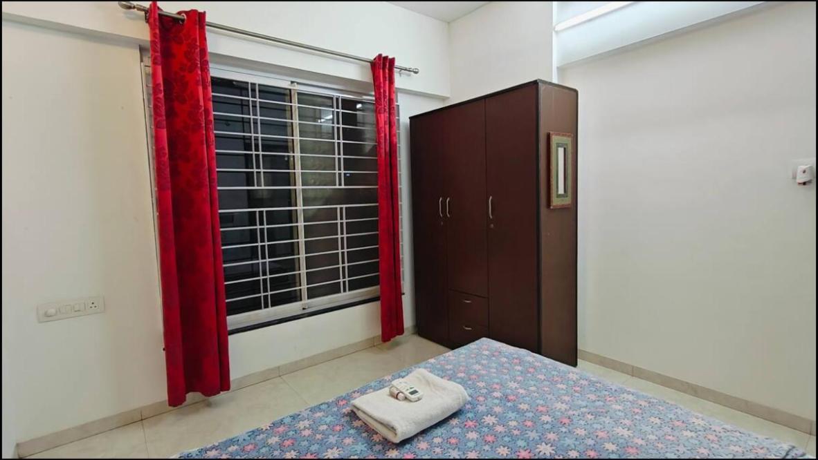 Bamboo Luxe 2 Bhk In Kharadi Apartment *